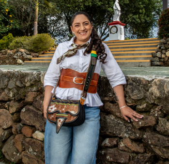 Imagen del artesano Ángela Pérez
