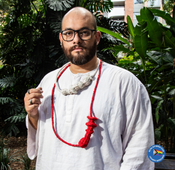 Imagen del artesano Julián Hernández