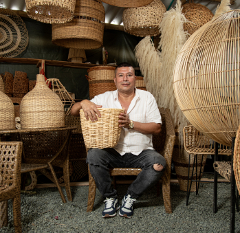 Imagen del artesano John Freddy Buitrago