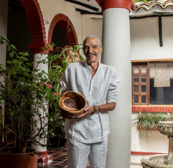 Imagen del artesano Luis Hernando Leiva