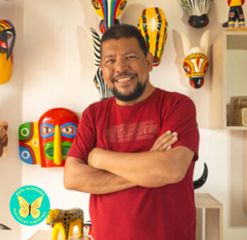 Imagen del artesano Manuel Pertuz